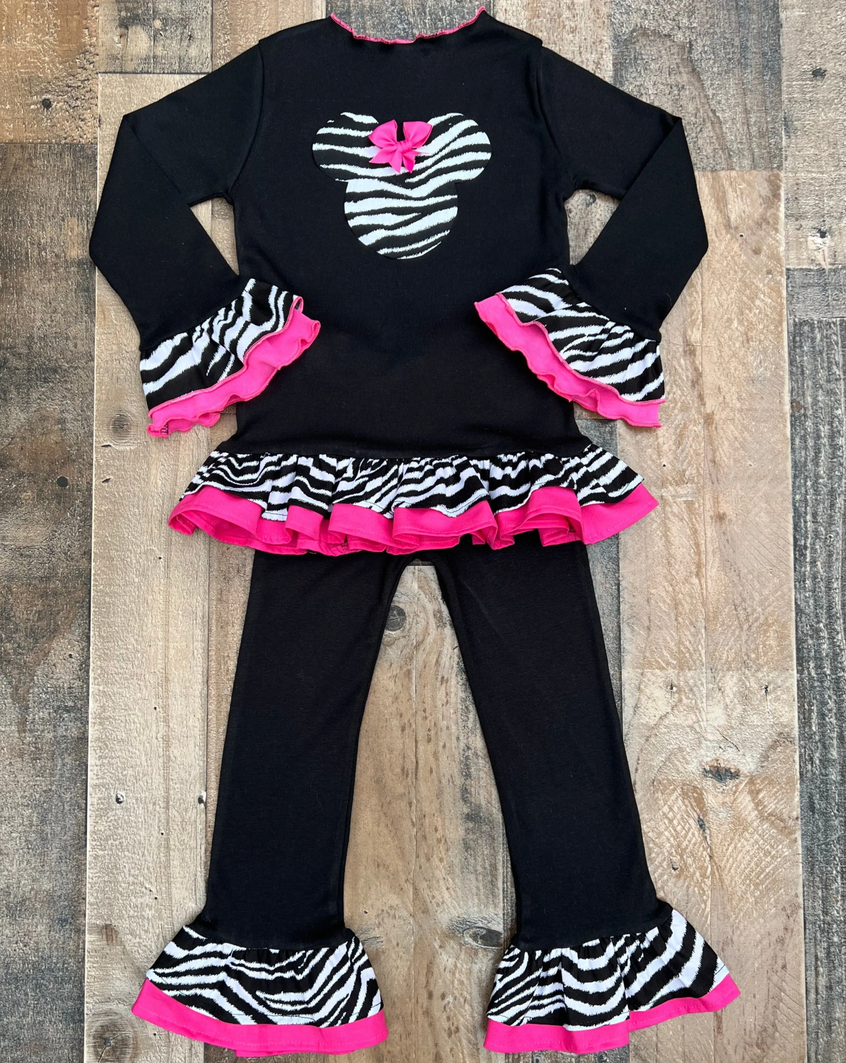 Animal Print Minnie Mouse Outfit