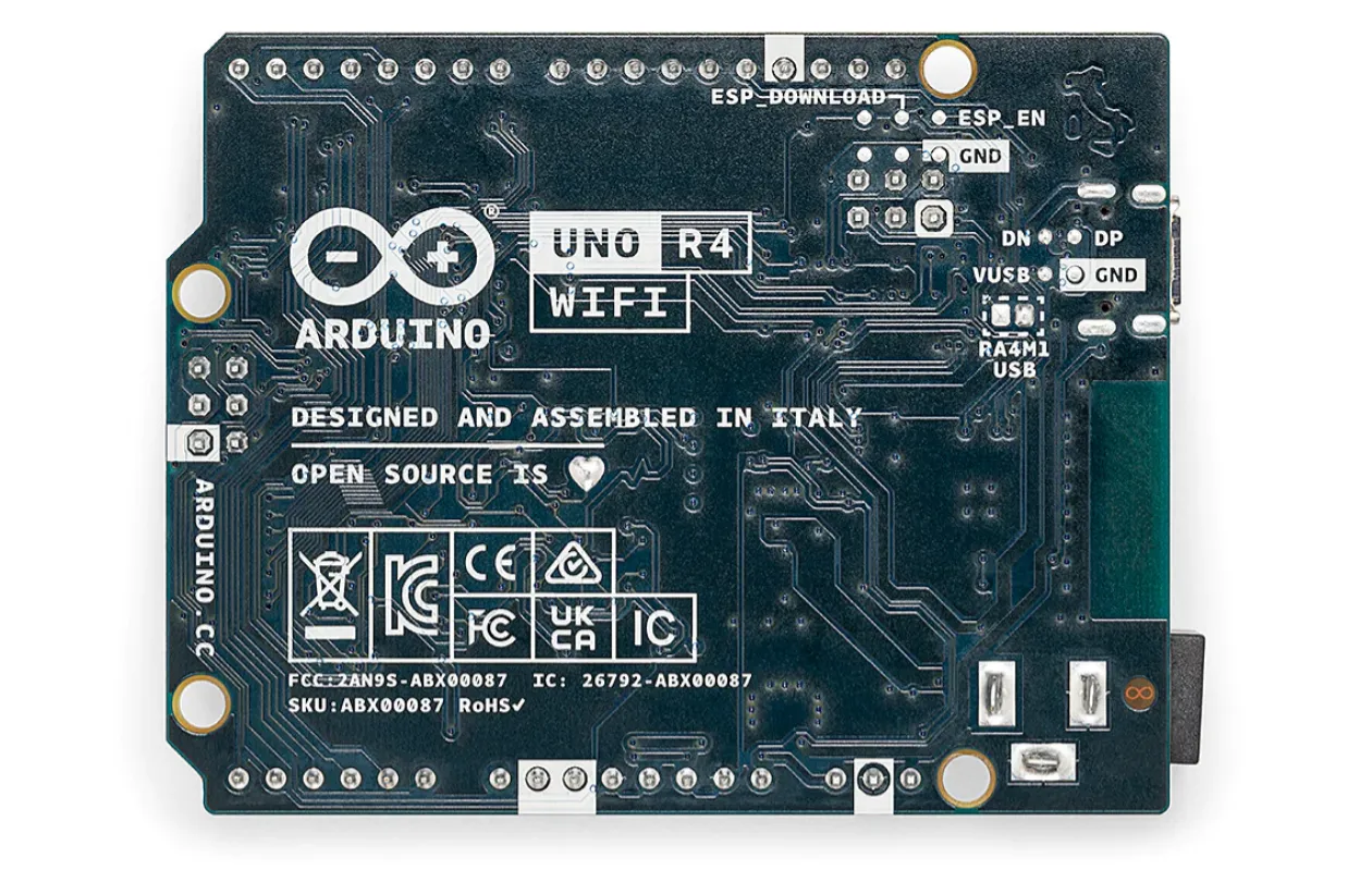 Arduino UNO R4 WiFi