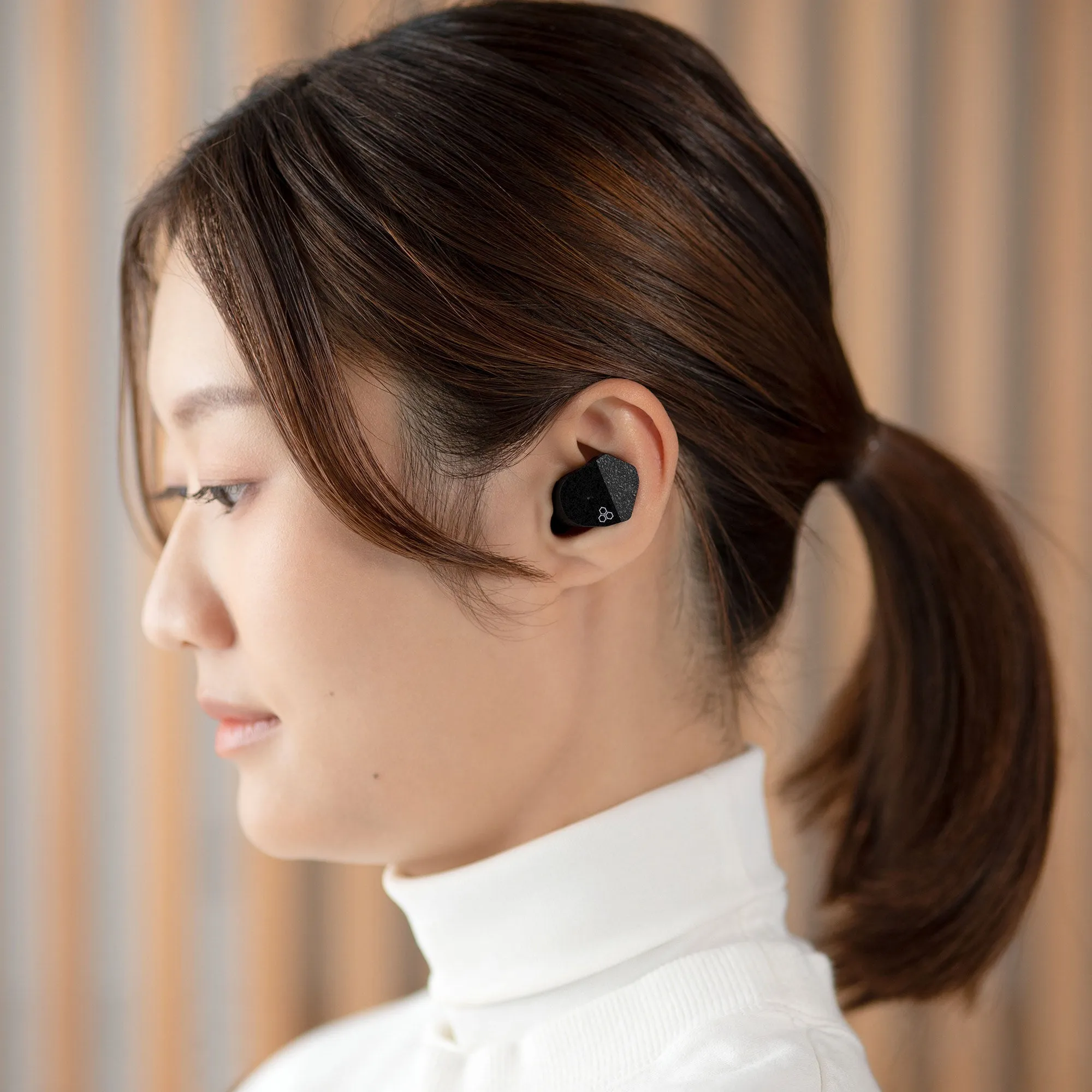 Final Audio ZE3000 Wireless Earbuds