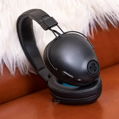 New - Studio PRO Bluetooth Wireless Headphones - Black