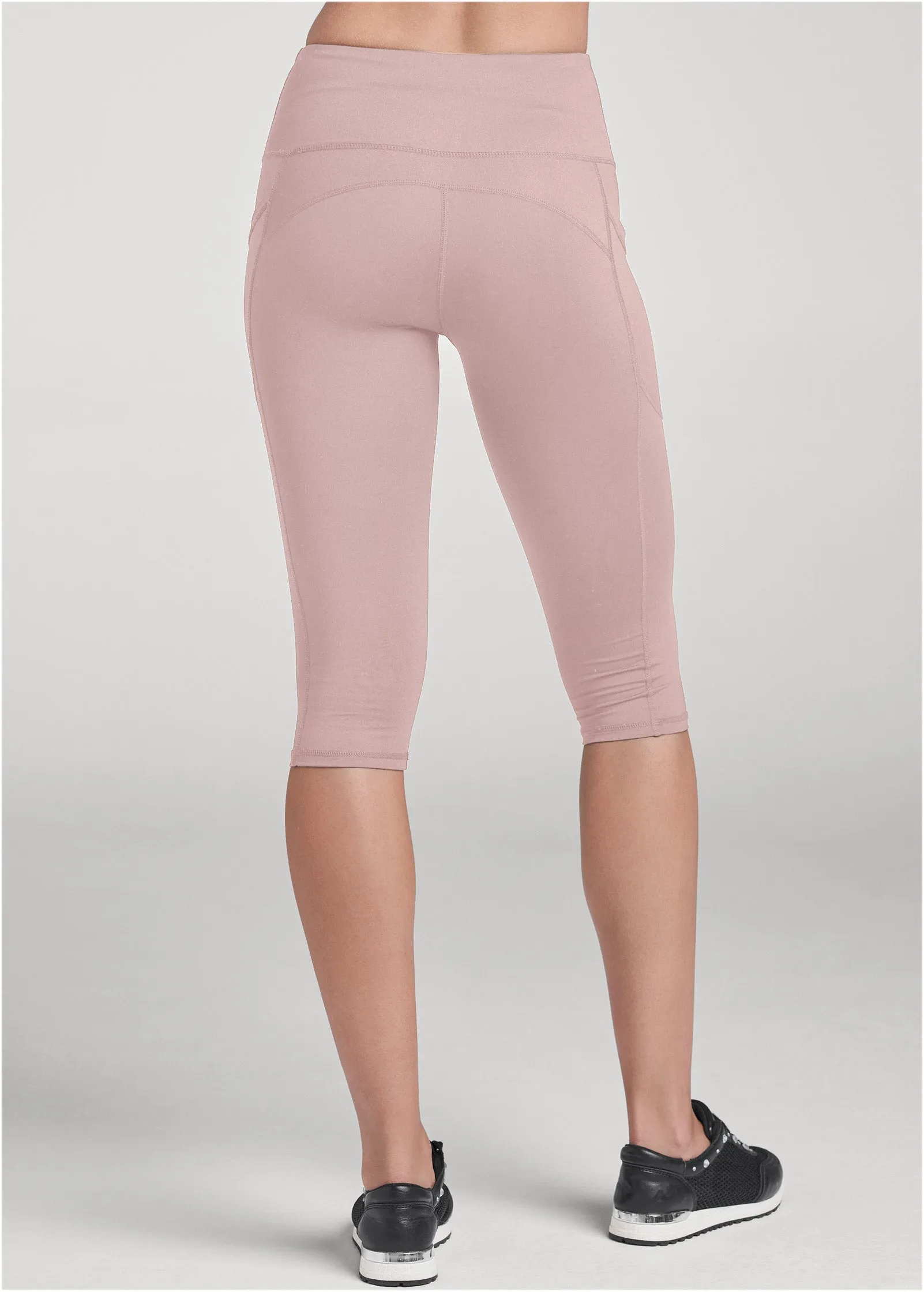 Pocket Capri Leggings - Tan