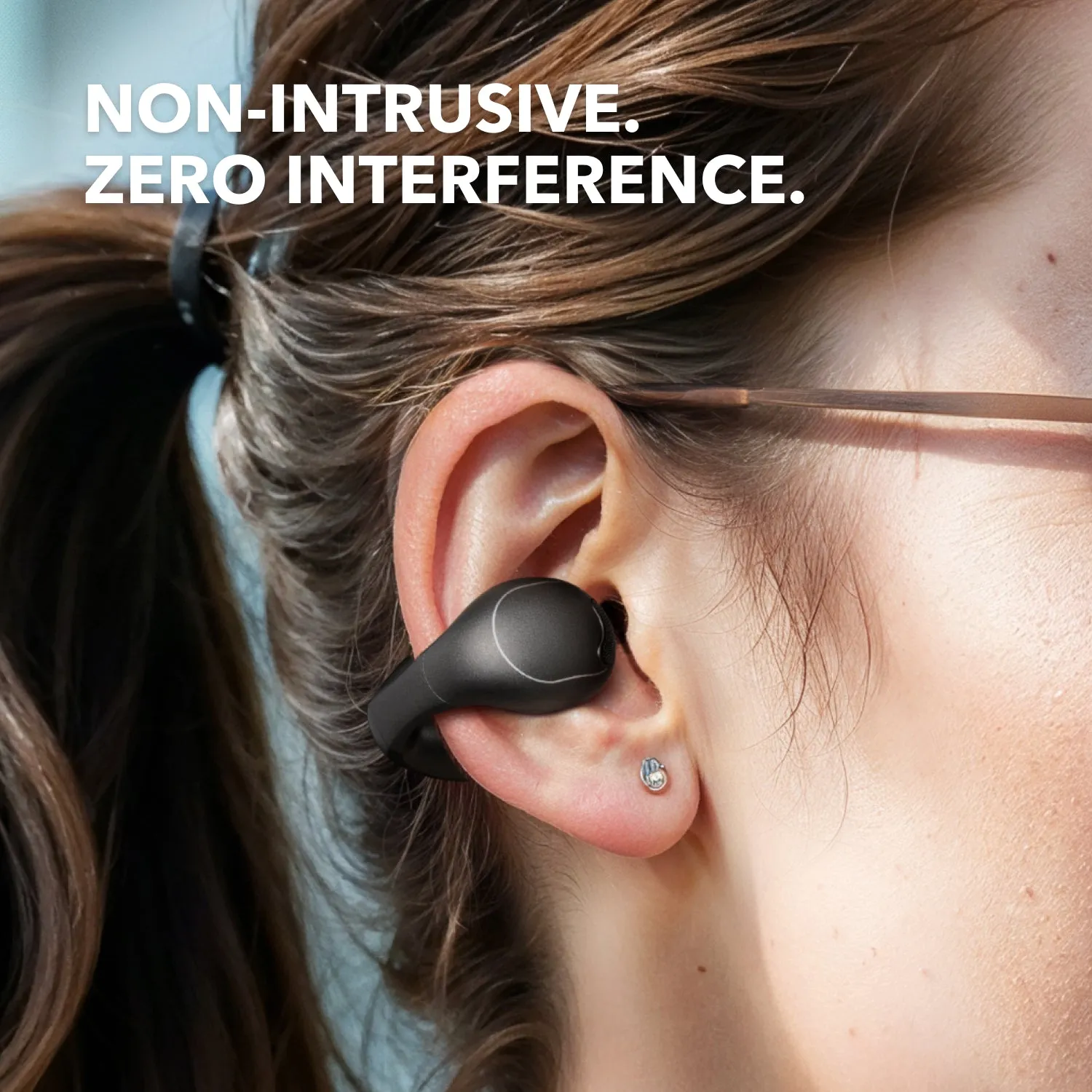 soundcore C40i | Flexible and Comfortable Clip-On Earbuds